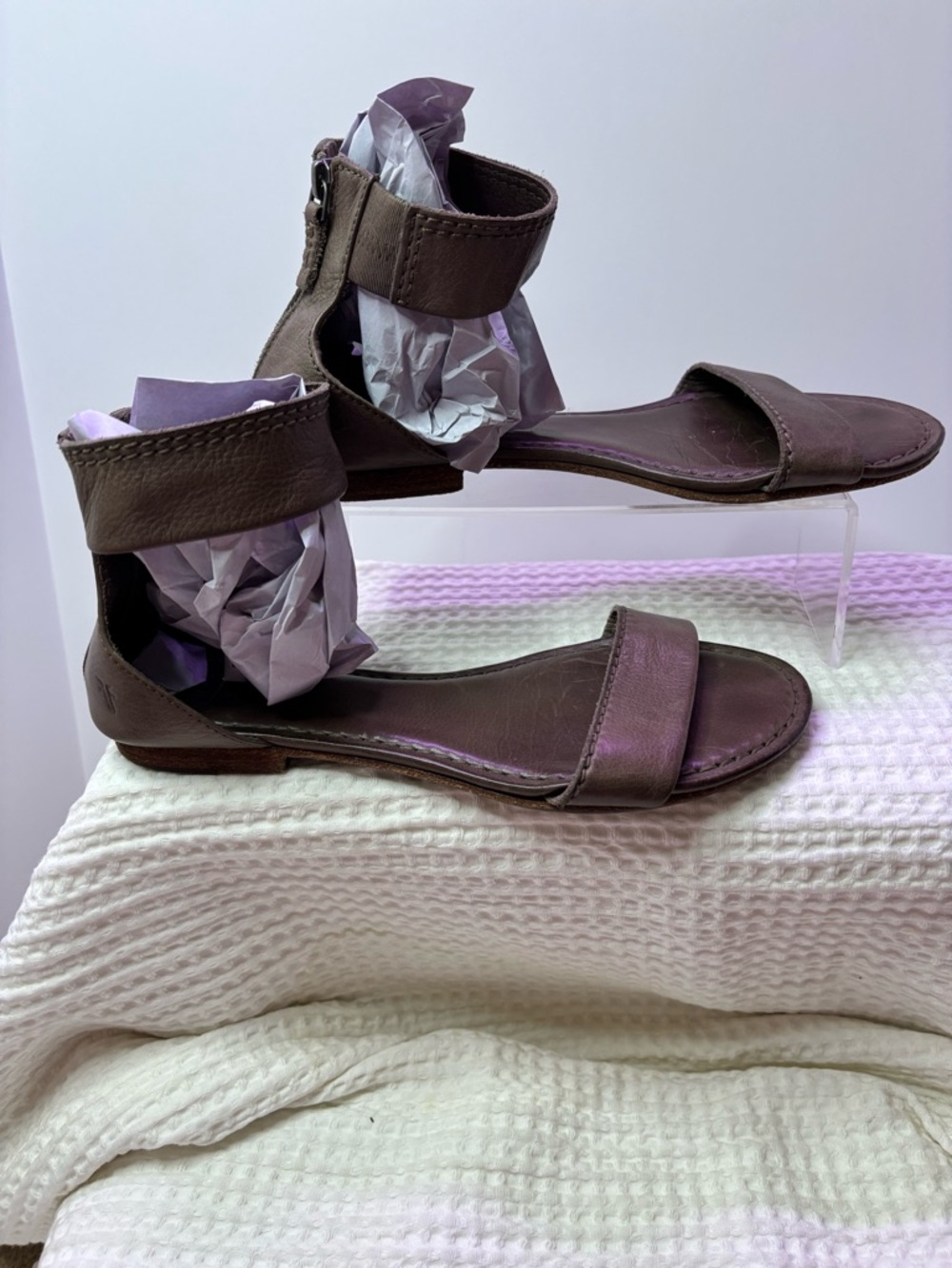 Frye Carson Women’s Ankle-Strap Flat Sandals - Brown, Size 9